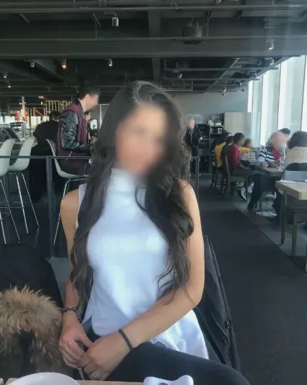 Melina, 36