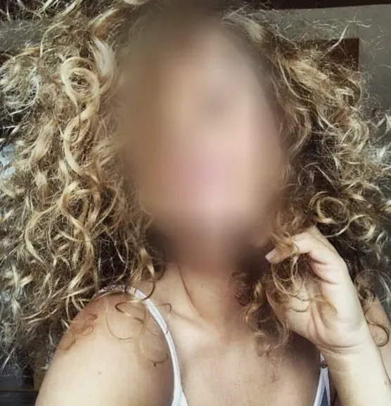 Merle, 25