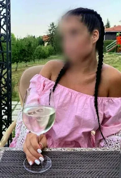 Wiebke, 30